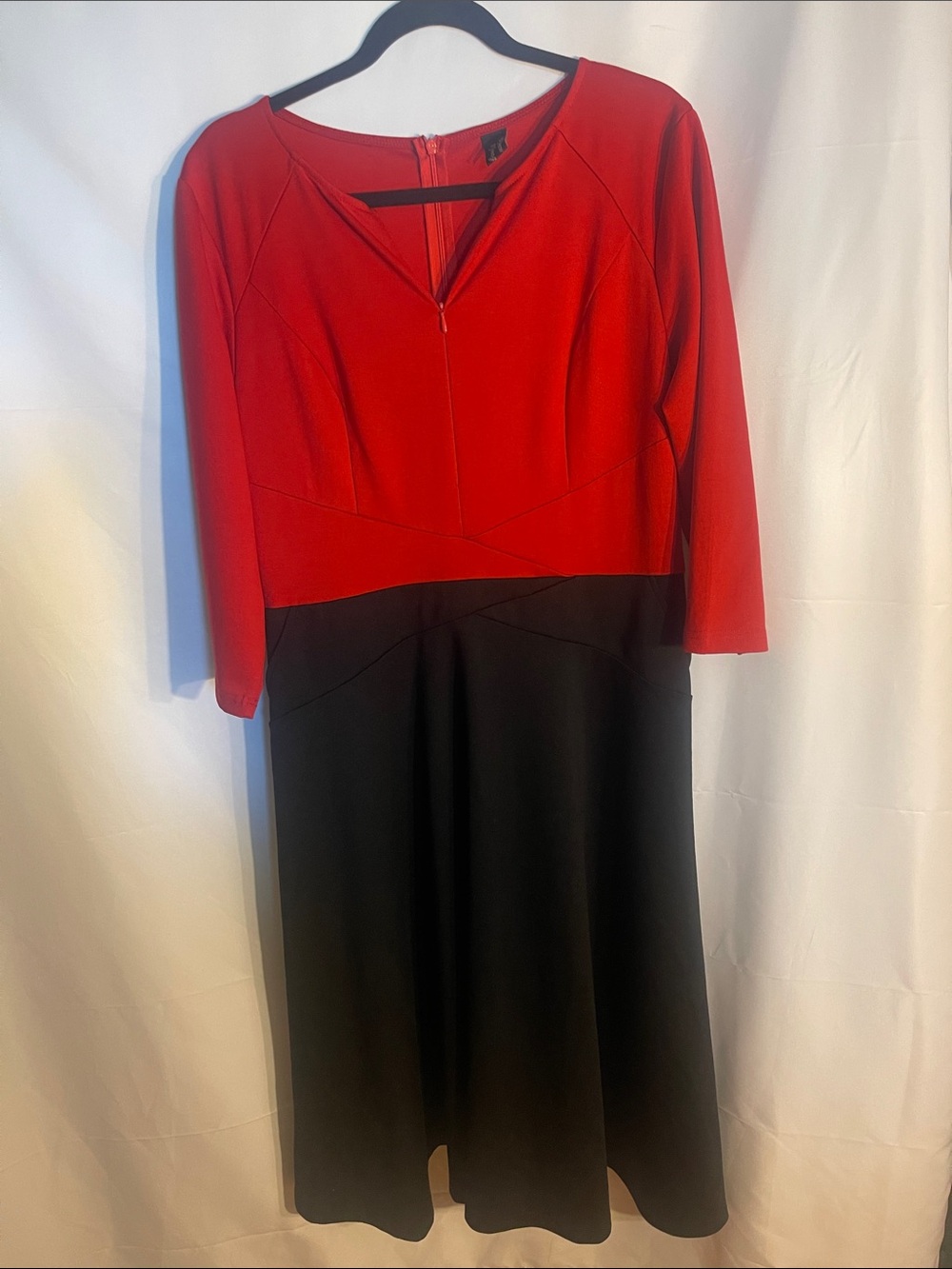 Red and Black Long Sleeve Two-Tone Midi Dress